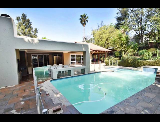 4 BEDROOM HOUSE FOR SALE IN SANDOWN